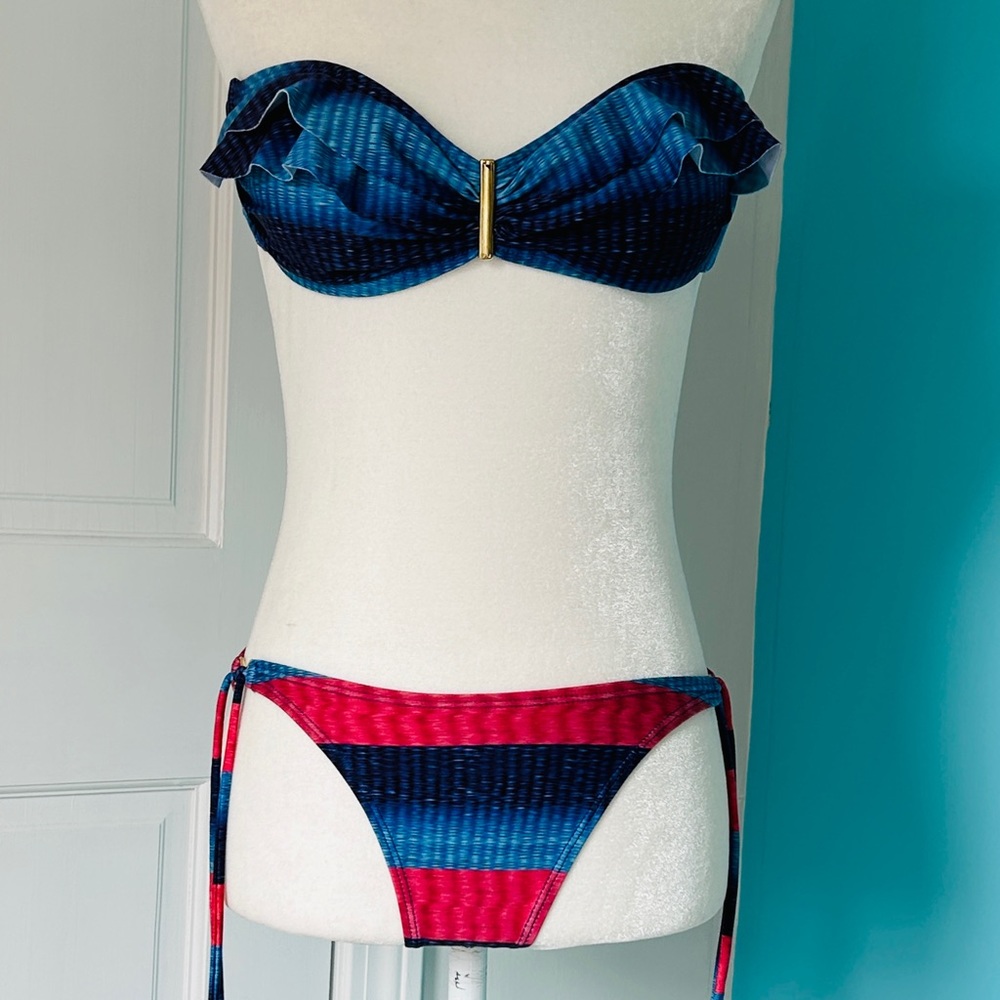 Vix by Paula Hermanny Strapless/Bandeau Tiered Bikini Set (size M)
